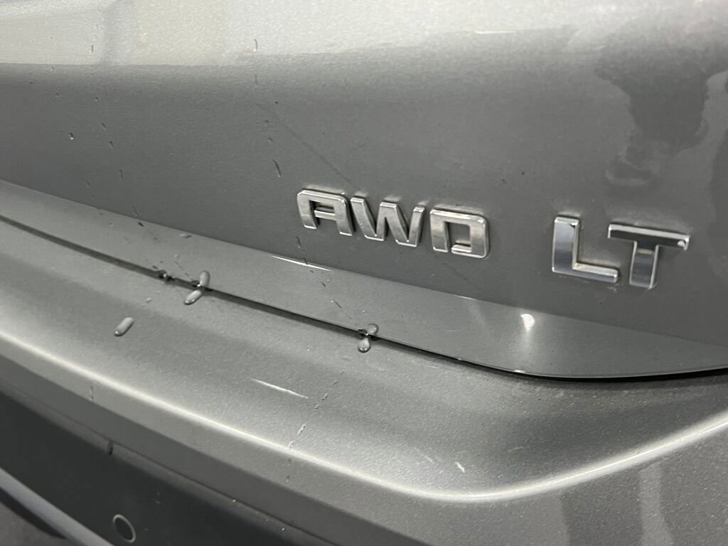 Used 2023 Chevrolet Equinox LT image 18