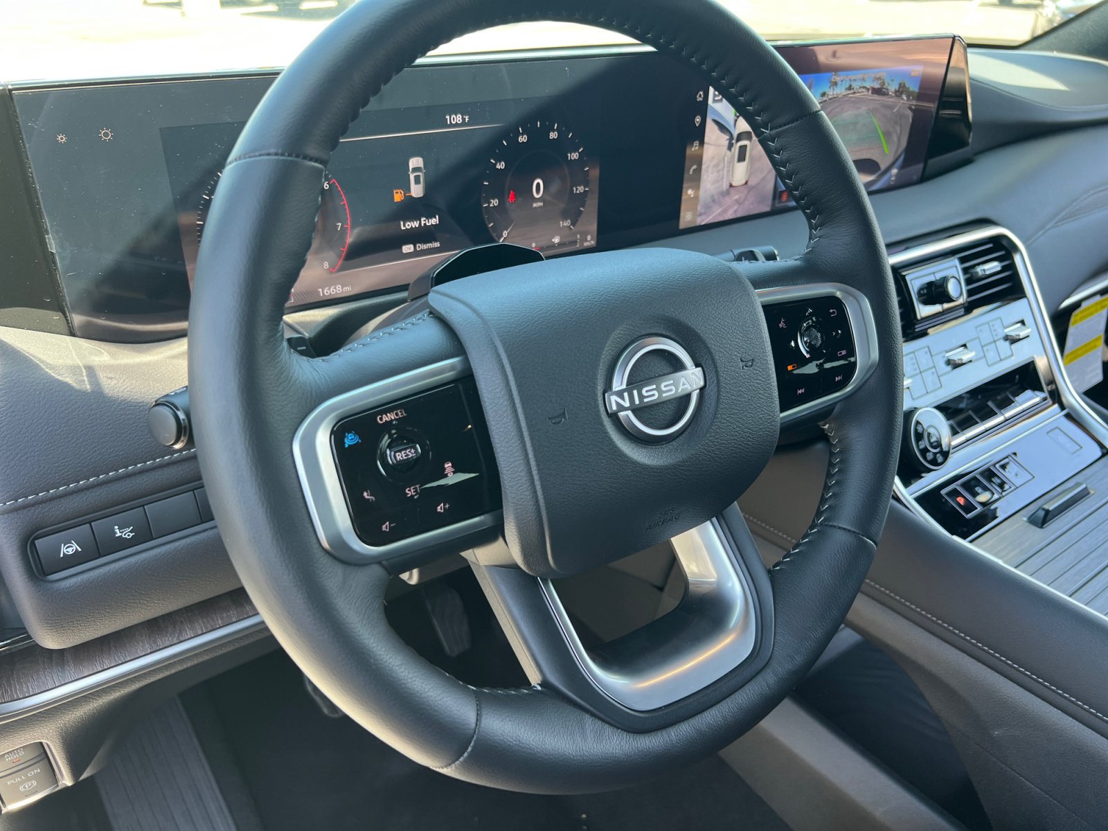 New 2026 Nissan Armada SL w/ Captain's Chari Seat Package AWD/4WD image 9