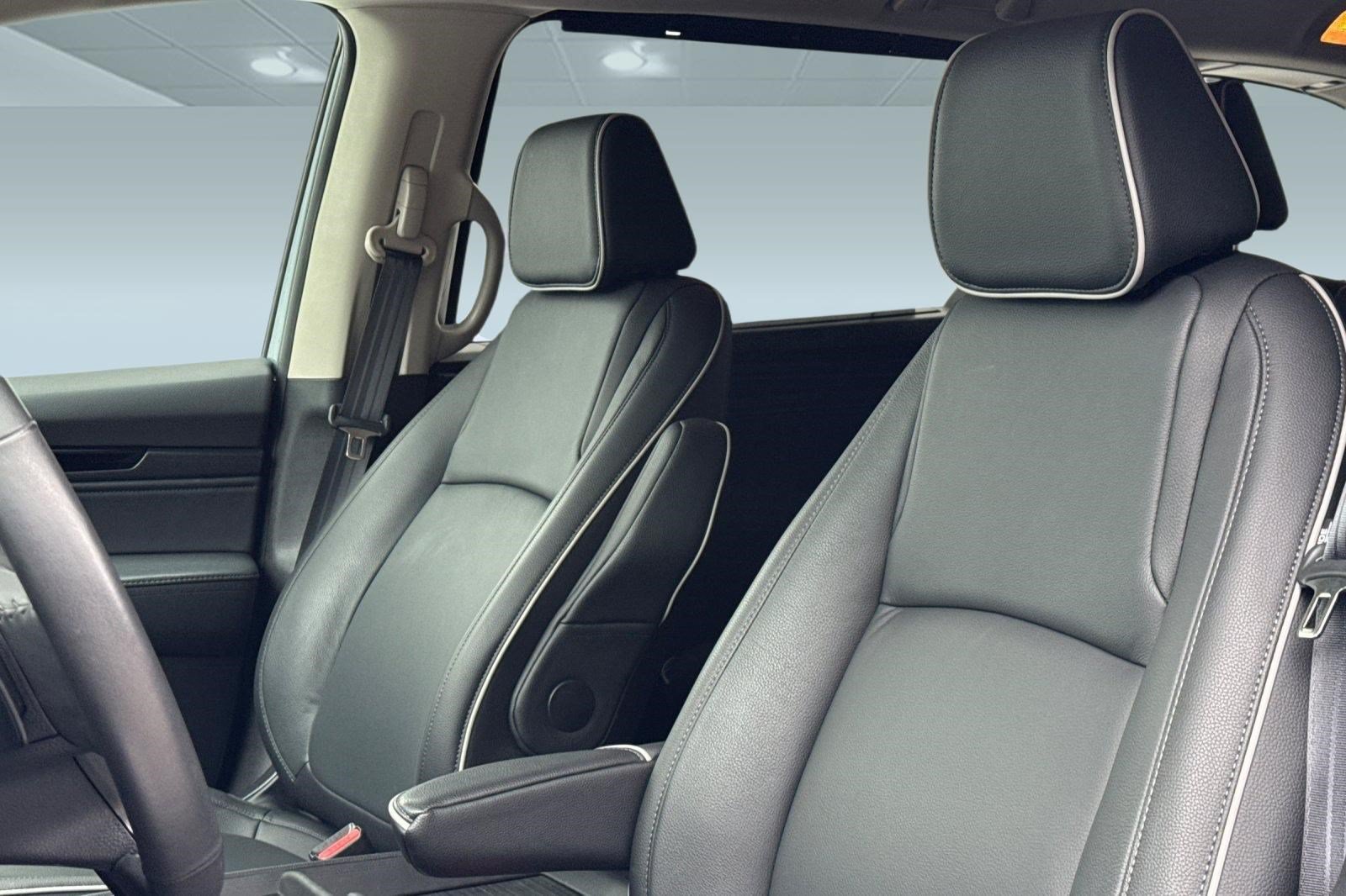 Certified 2026 Honda Odyssey Touring image 29