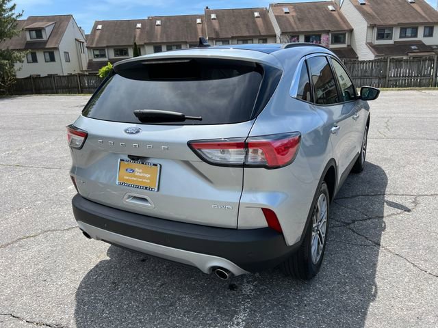 Used 2022 Ford Escape SEL AWD/4WD image 10