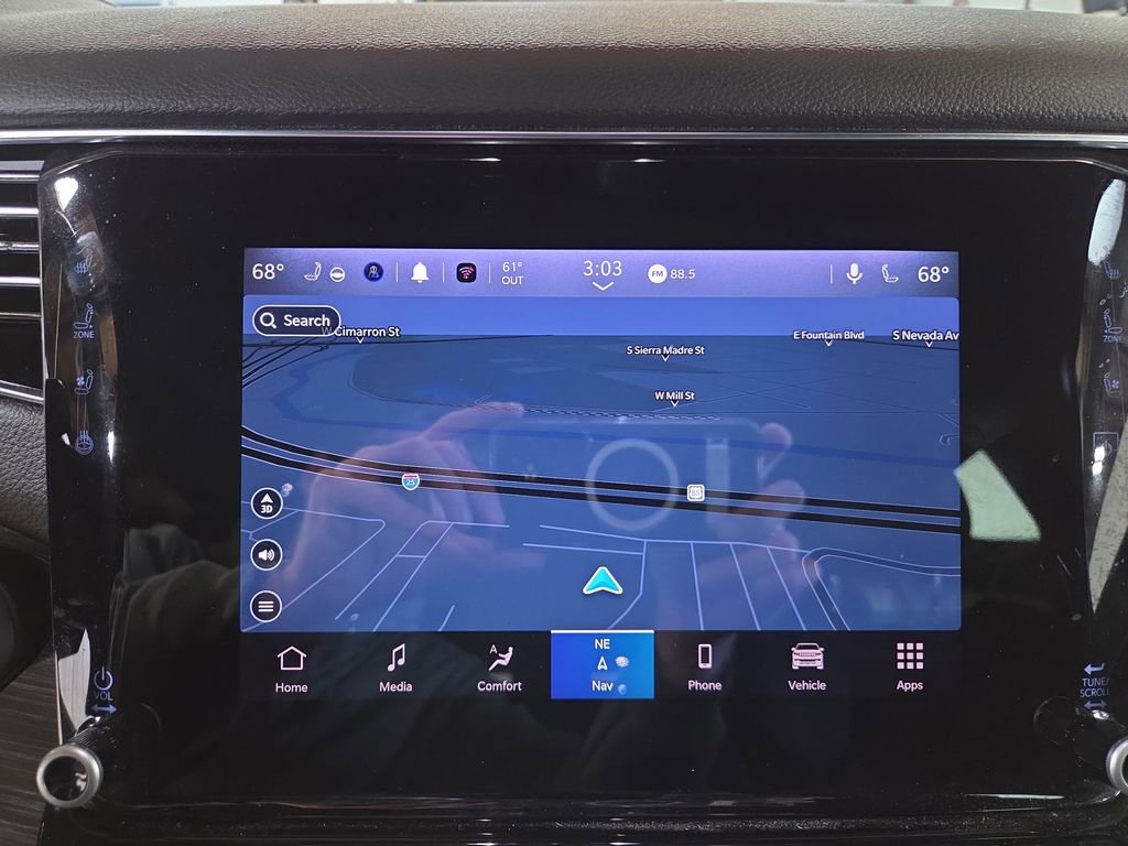 Used 2023 Jeep Wagoneer Series III w/ Preferred Equipment Group image 19