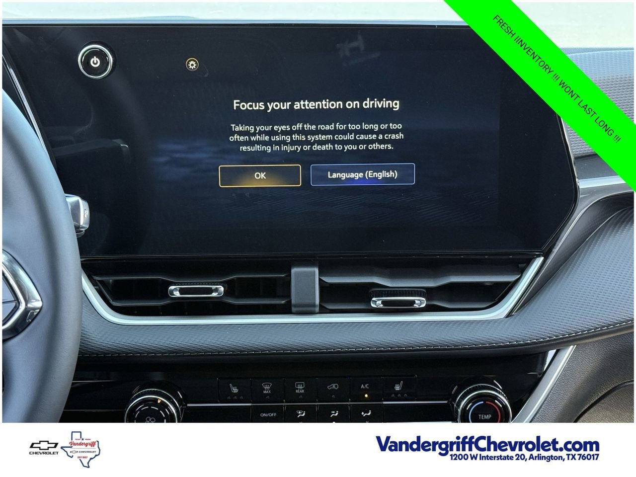 New 2026 Chevrolet Equinox LT w/ Safety and Technology Package FWD image 15