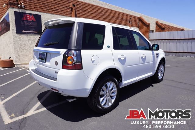 Used 2015 Land Rover LR2 HSE LUX image 55