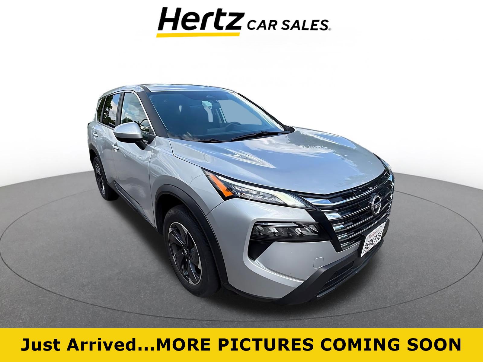 Used 2025 Nissan Rogue SV