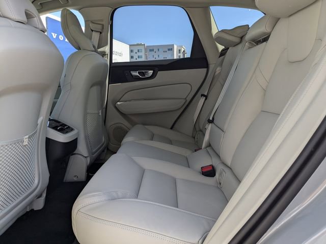 New 2025 Volvo XC60 B5 Ultra w/ Protection Package Premier image 18