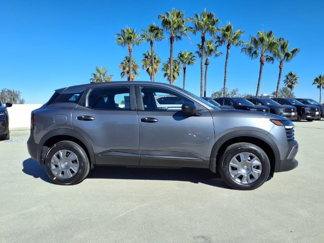 New 2026 Nissan Kicks S FWD image 4