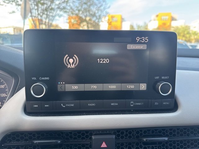 Used 2025 Honda HR-V LX image 23