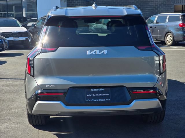 Certified 2024 Kia EV9 Land AWD/4WD image 4