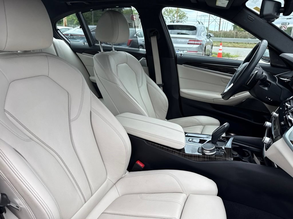 Used 2023 BMW 540i xDrive w/ Premium Package AWD/4WD image 26