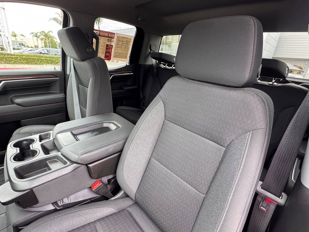 Used 2023 Chevrolet Silverado 1500 LT w/ Protection Package image 13