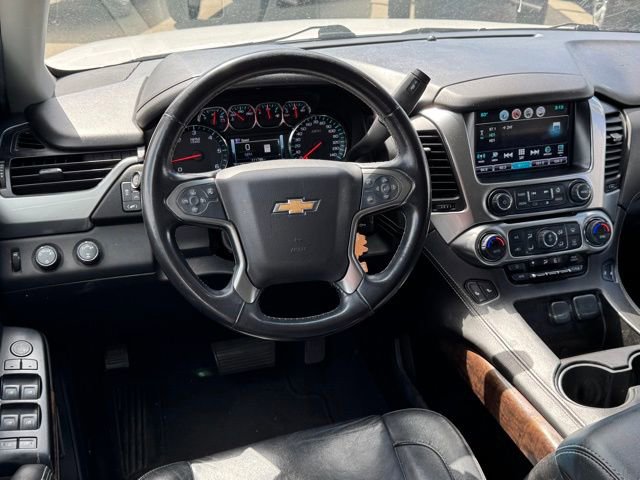 Used 2019 Chevrolet Suburban LT AWD/4WD image 19
