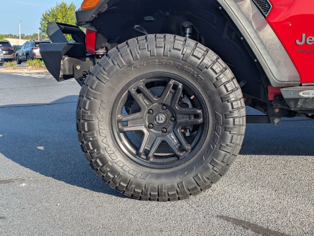 Used 2021 Jeep Wrangler Unlimited Rubicon AWD/4WD image 11