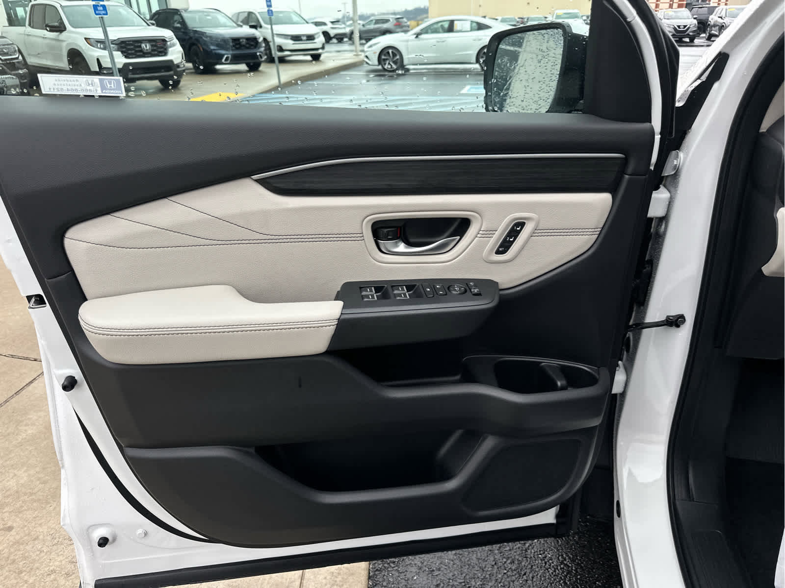 New 2026 Honda Pilot Touring image 26