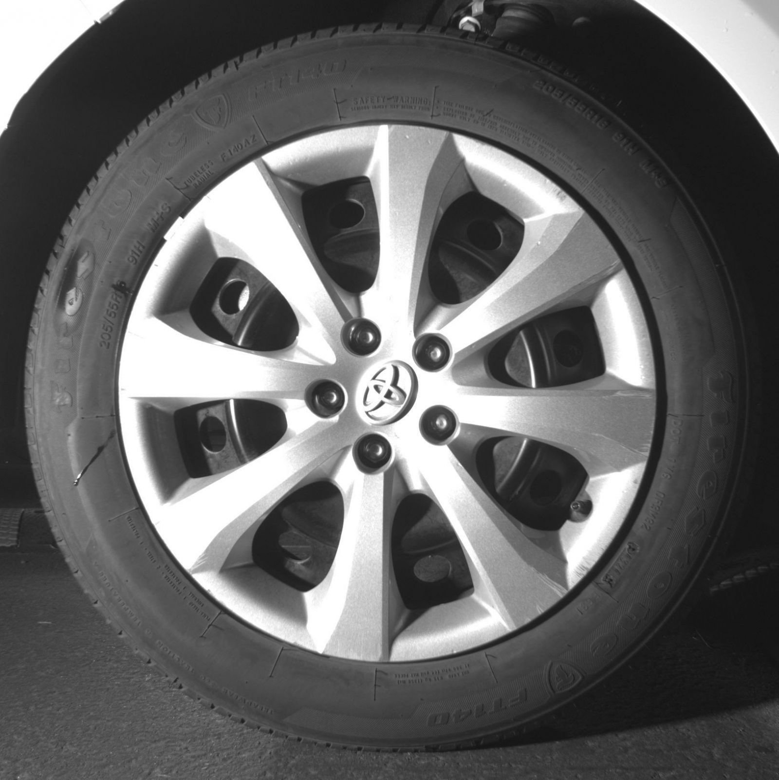Used 2025 Toyota Corolla LE FWD image 18