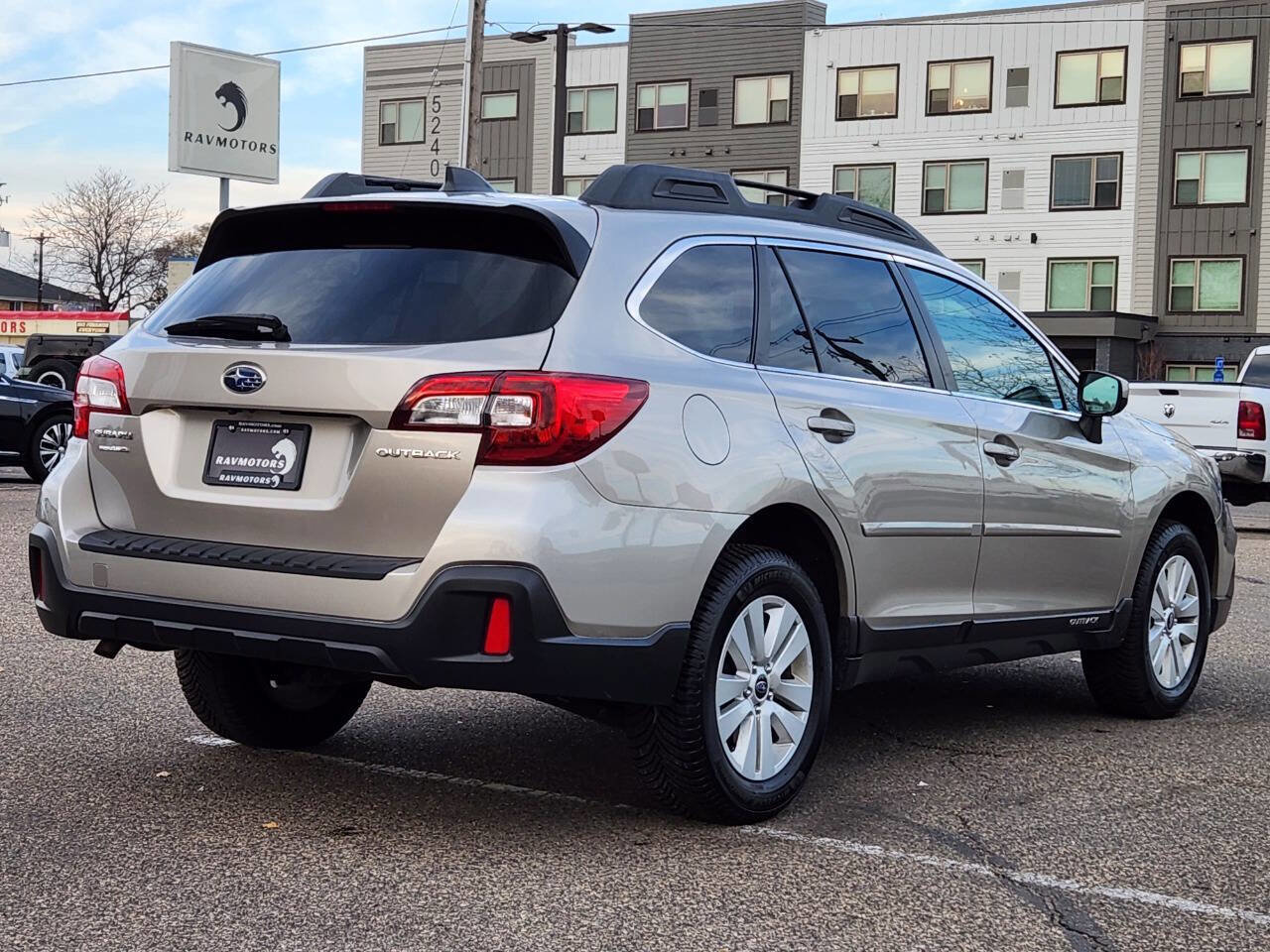 Used 2018 Subaru Outback 2.5i Premium w/ Popular Package #1 image 10