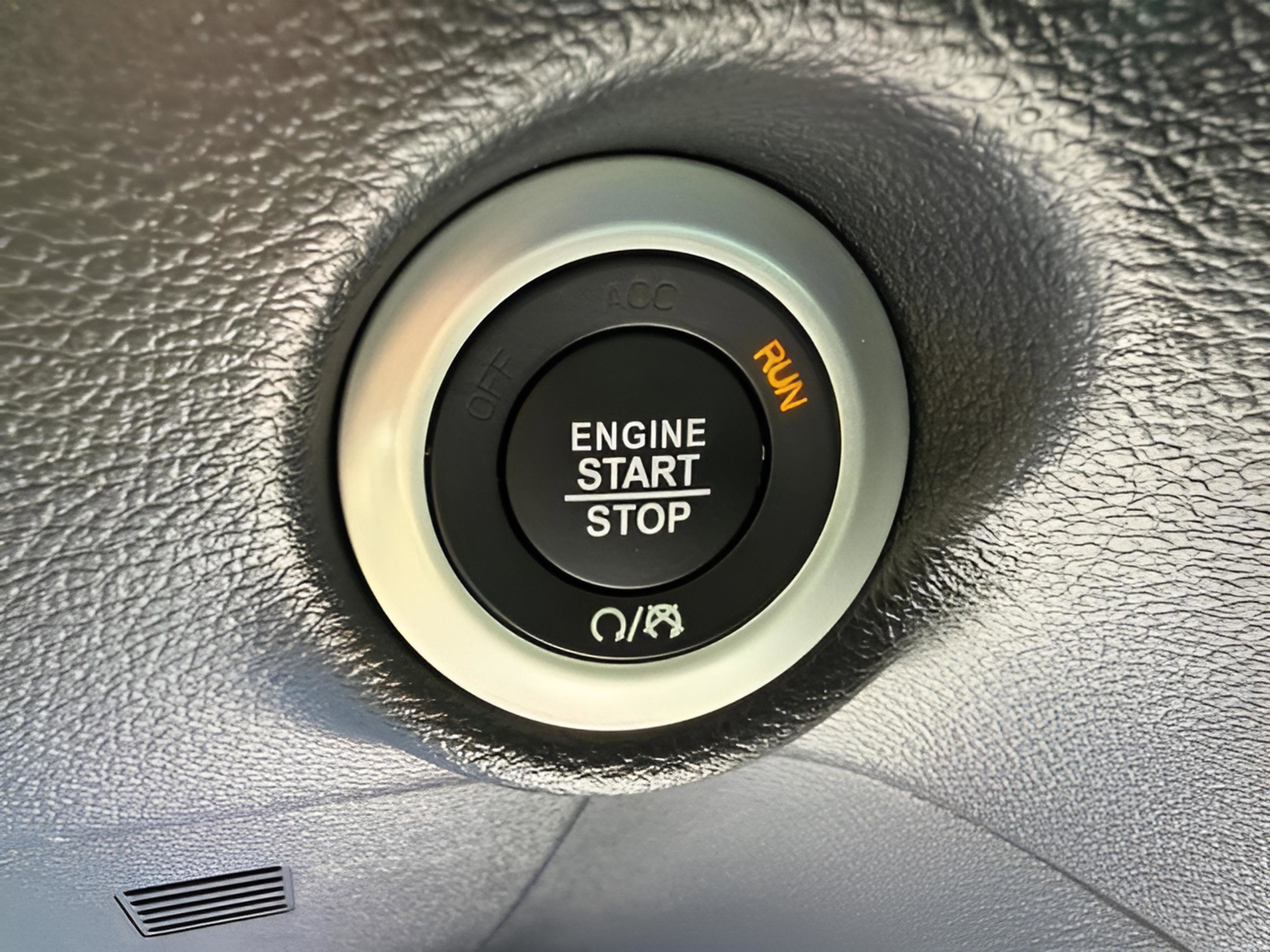 New 2027 Chrysler Pacifica Select AWD/4WD image 22