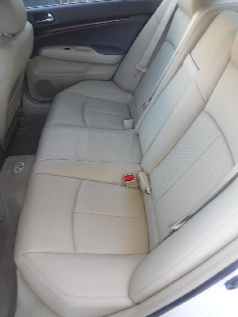 Used 2008 INFINITI G35 x Sedan w/ Premium Pkg image 29