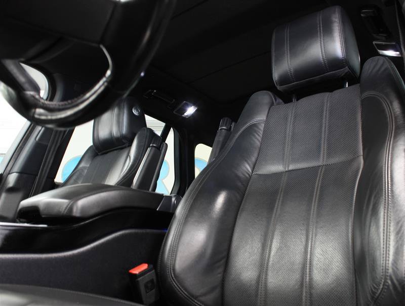 Used 2015 Land Rover Range Rover HSE AWD/4WD image 8