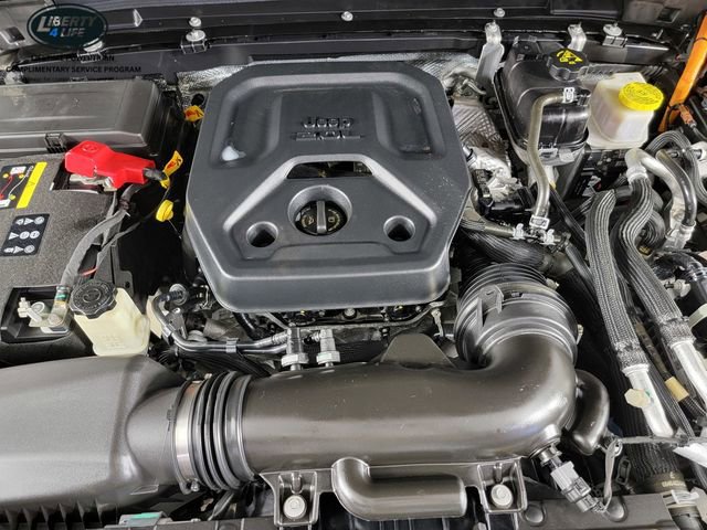 Used 2024 Jeep Wrangler Unlimited AWD/4WD image 34