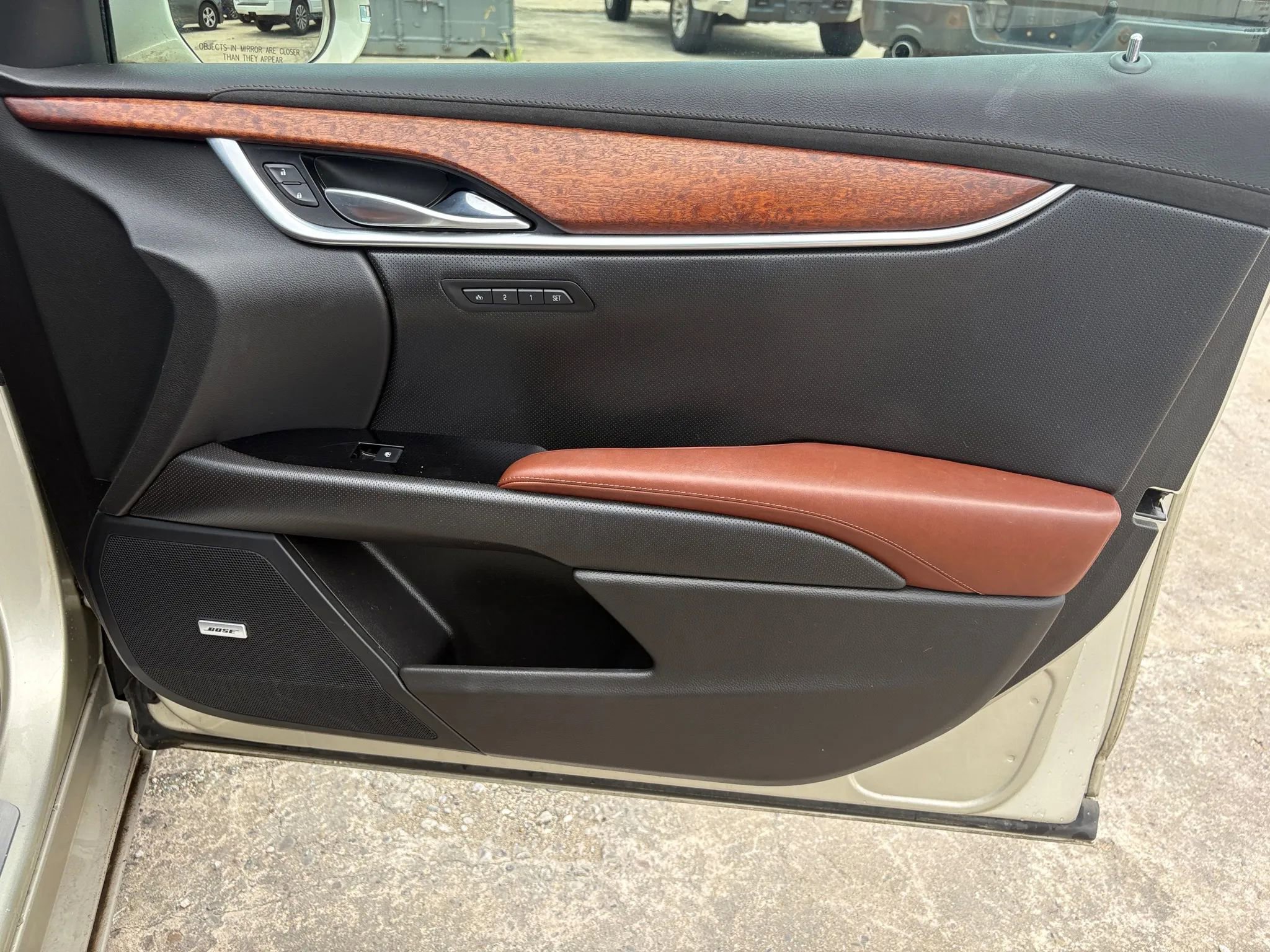 Used 2015 Cadillac XTS Luxury image 18