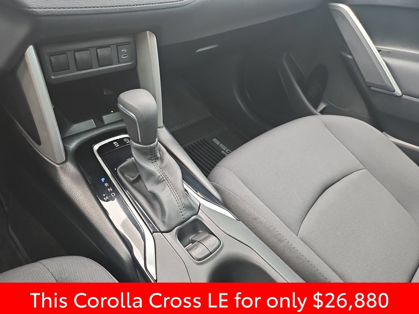 Used 2024 Toyota Corolla Cross LE w/ Moonroof Package FWD image 24