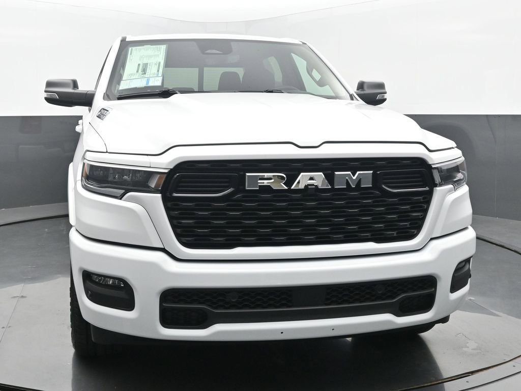 New 2026 RAM 1500 4x4 Crew Cab image 9