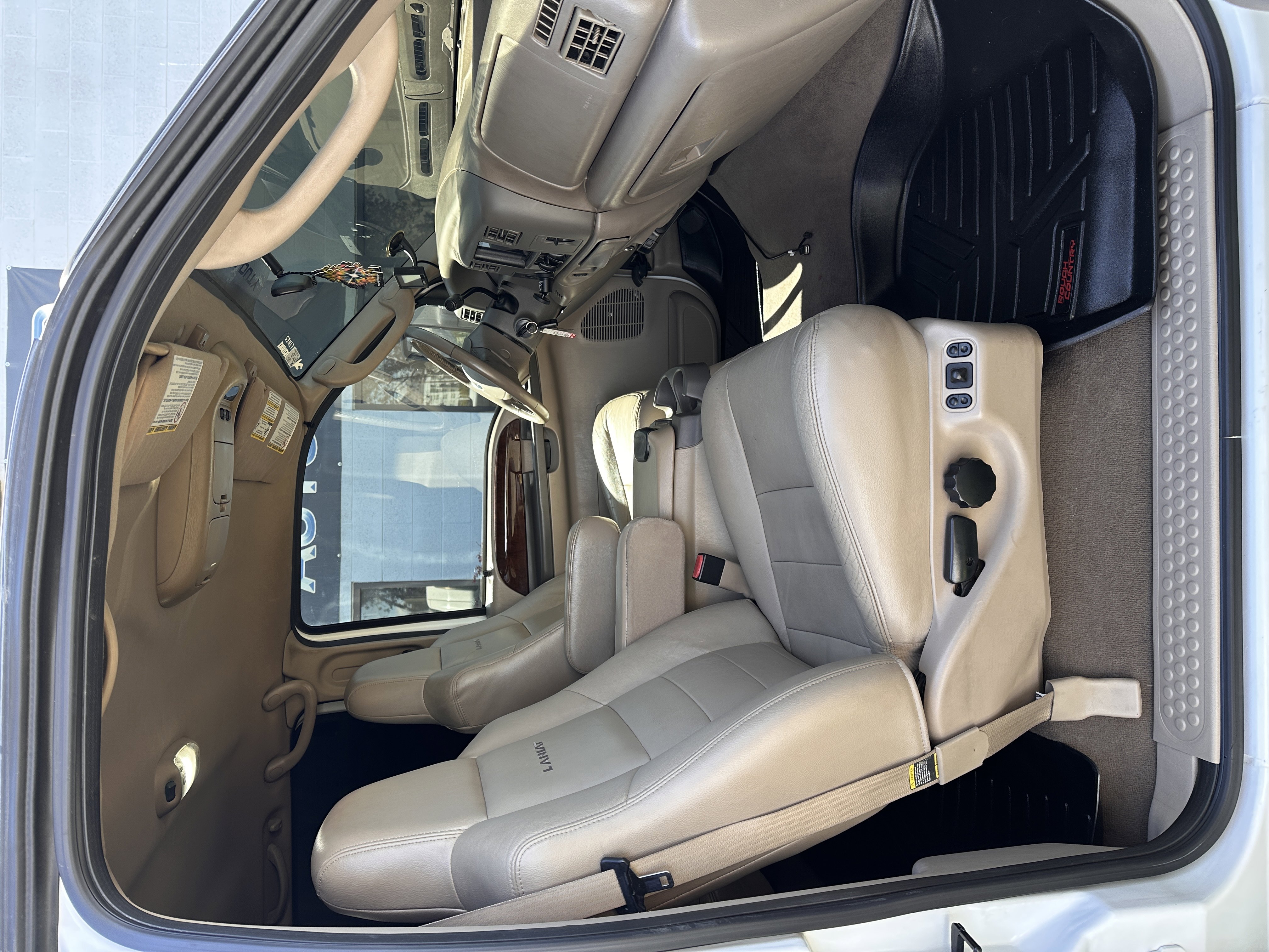 Used 2004 Ford F250 Lariat RWD image 23