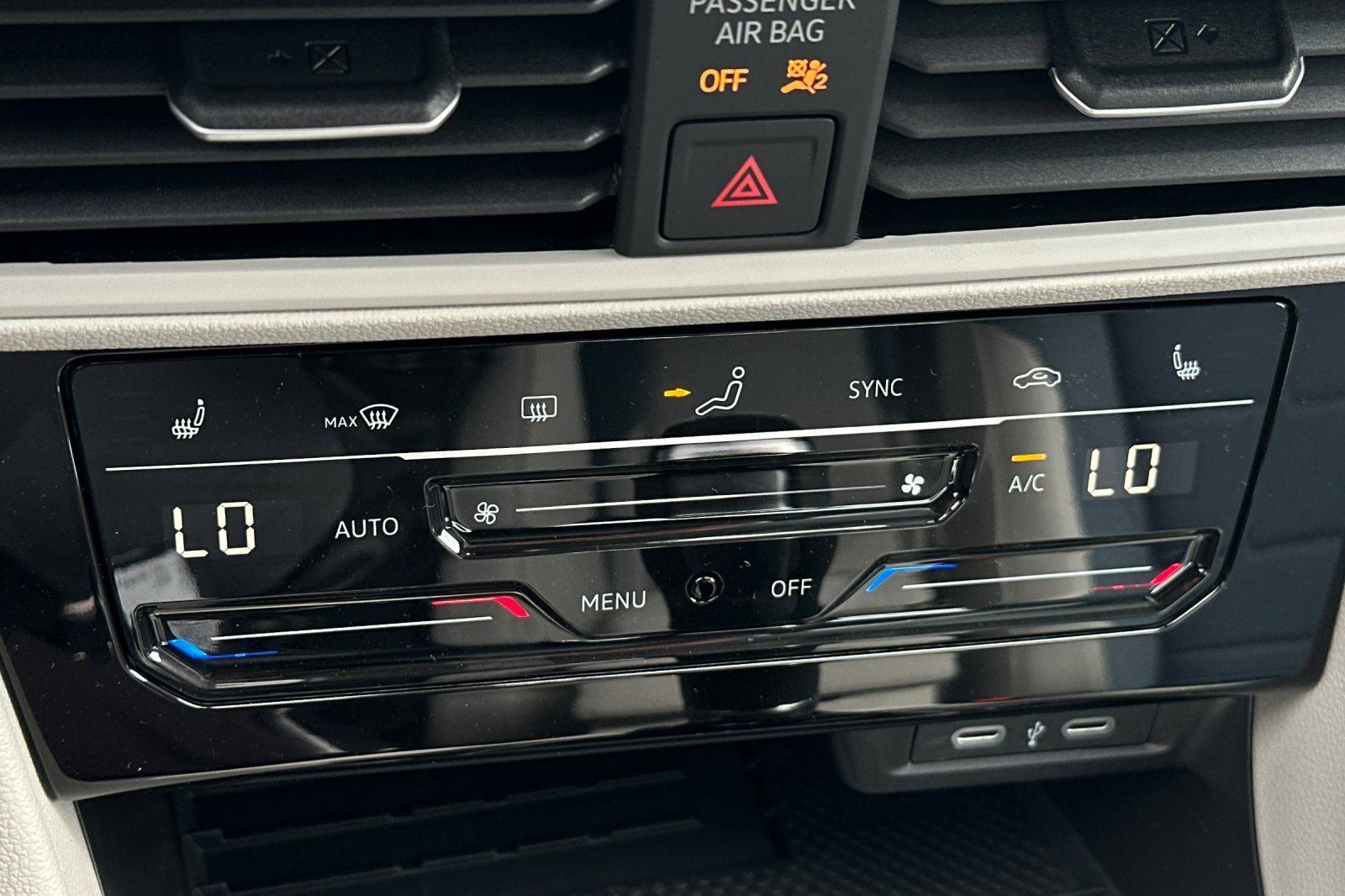 New 2026 Volkswagen Jetta SE FWD image 19