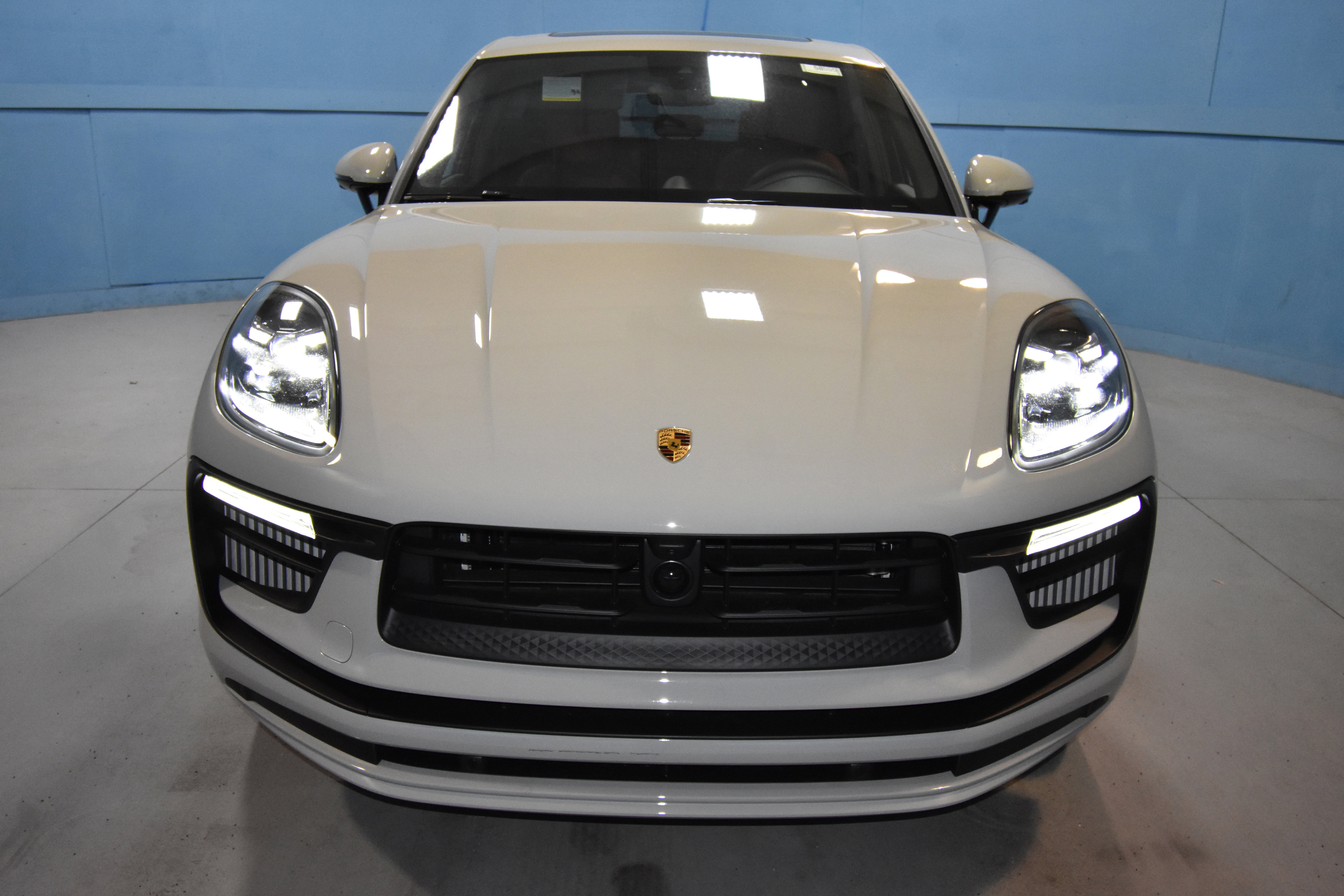 New 2026 Porsche Macan S image 26