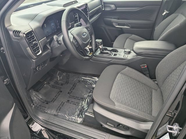 Used 2025 Ford Ranger XLT w/ Equipment Group 301A High AWD/4WD image 9