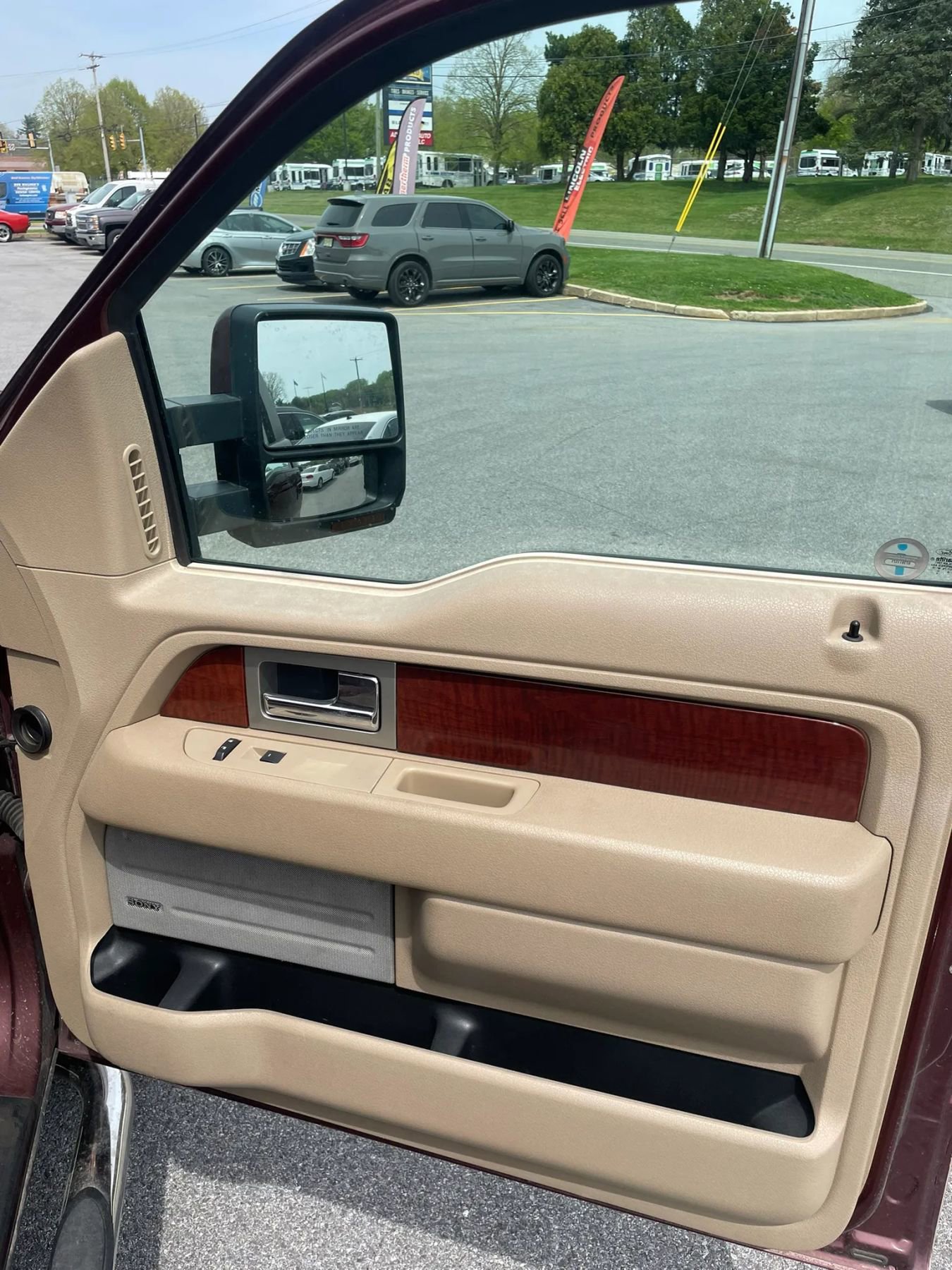 Used 2010 Ford F150 King Ranch image 21