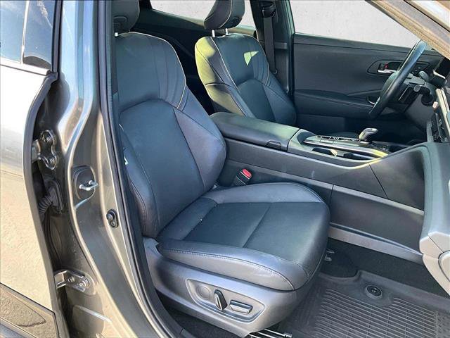 Used 2023 Toyota Crown Platinum image 9