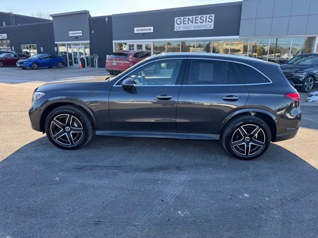 Used 2024 Mercedes-Benz GLC 300 4MATIC image 4