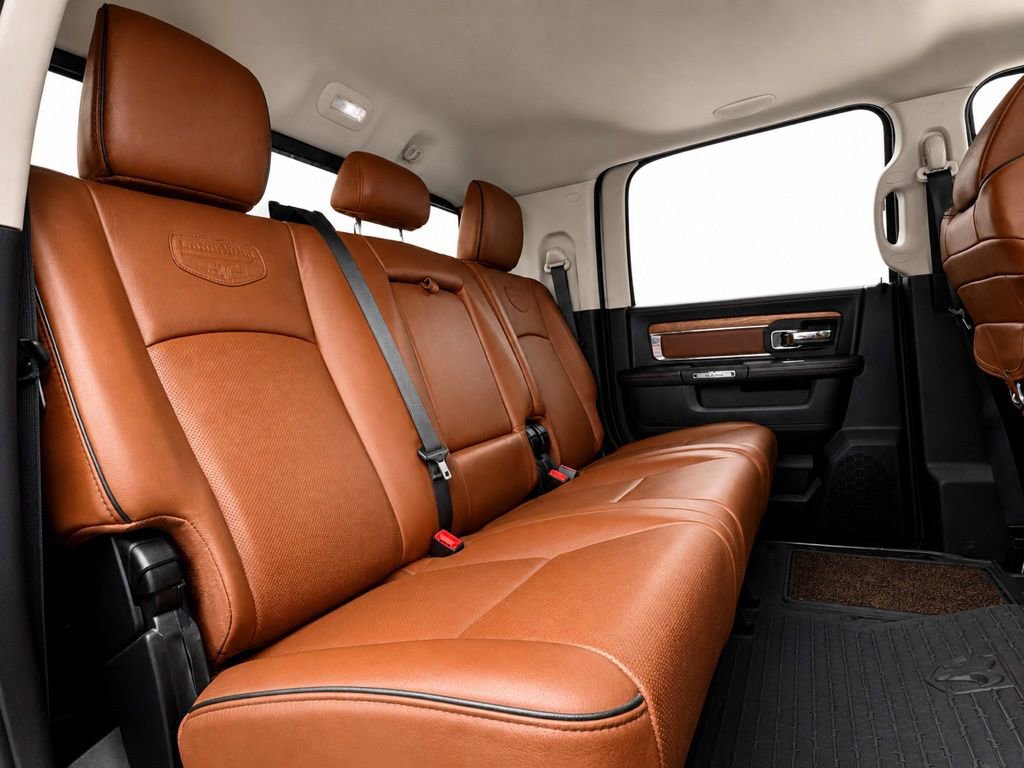 Used 2018 RAM 2500 Longhorn RWD image 21