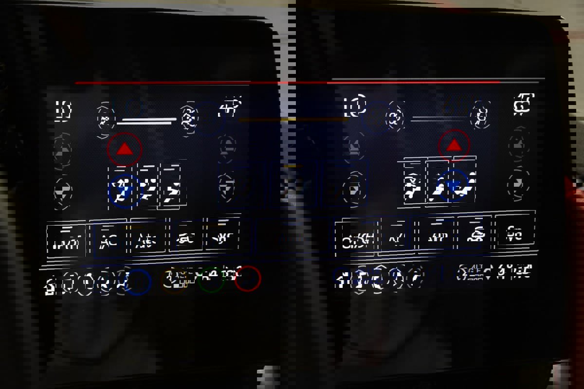 Used 2023 Chevrolet Corvette Stingray Preferred Conv w/ 2LT image 55