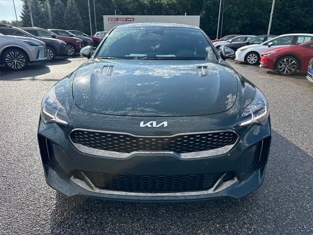 Used 2023 Kia Stinger GT2 RWD image 4