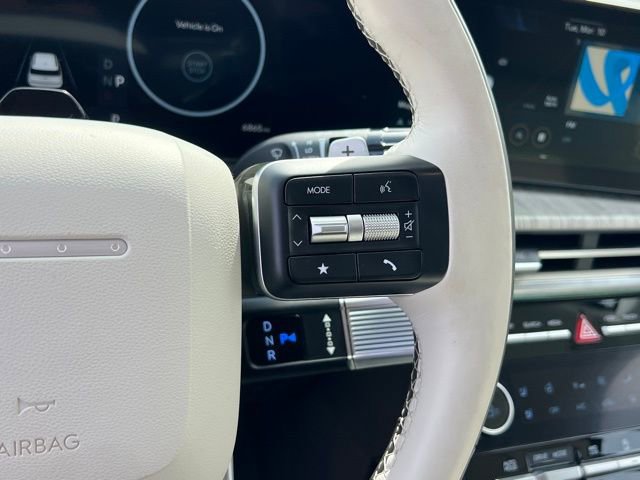 Certified 2025 Hyundai Santa Fe Calligraphy image 21