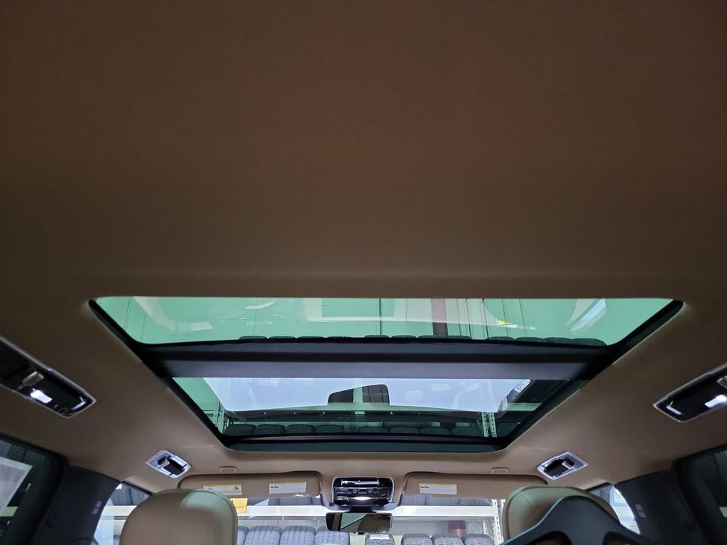 New 2026 Land Rover Range Rover SE AWD/4WD image 27