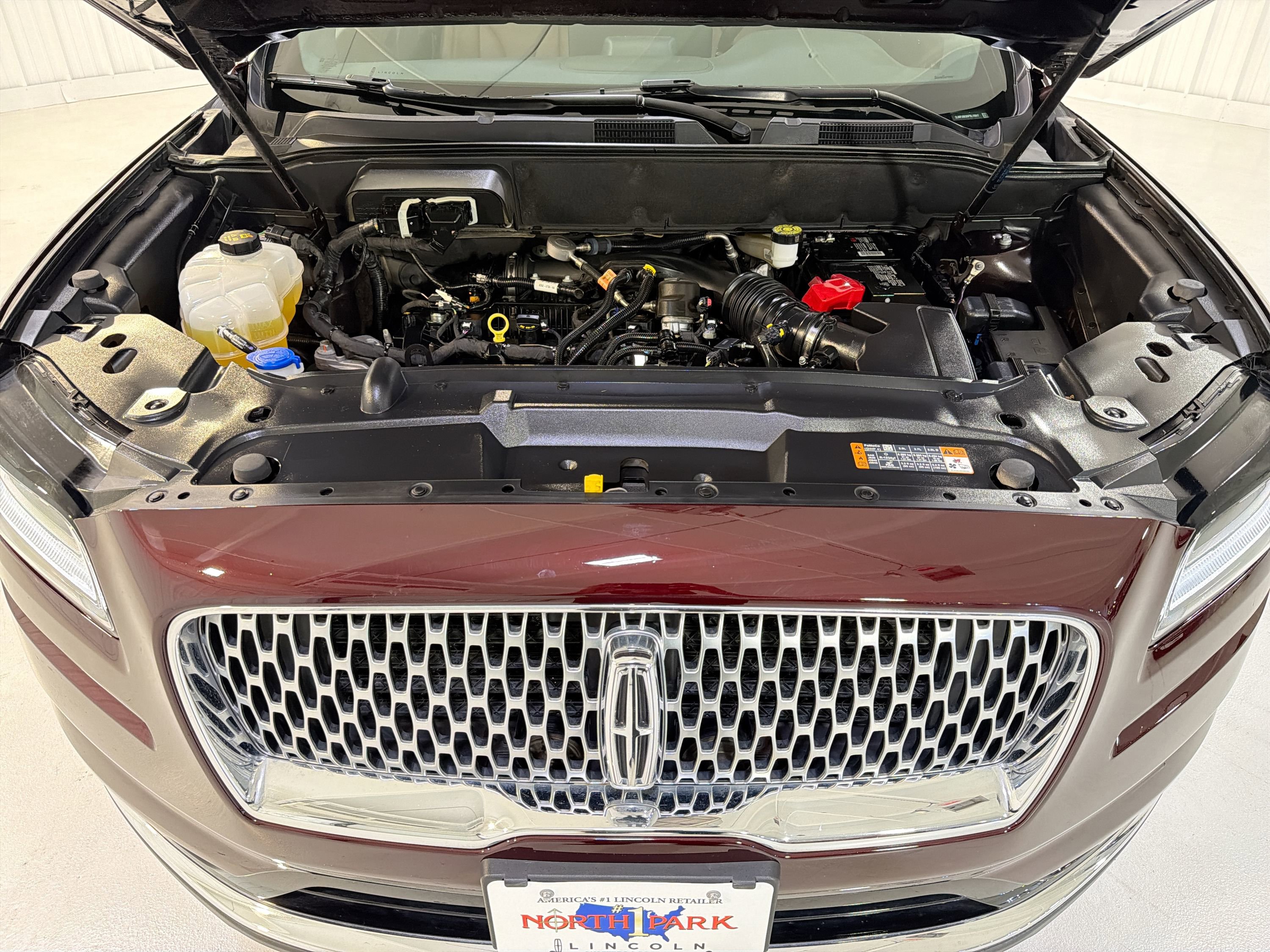 Used 2023 Lincoln Nautilus Reserve AWD/4WD image 31