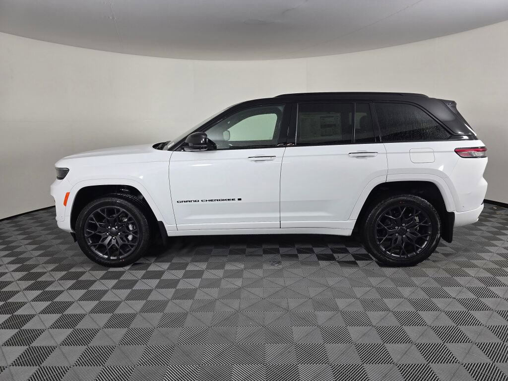 New 2025 Jeep Grand Cherokee Summit w/ Obsidian Package image 7