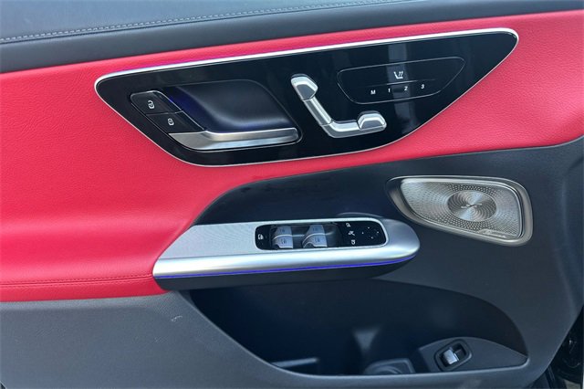 Used 2024 Mercedes-Benz GLC 43 AMG 4MATIC image 12