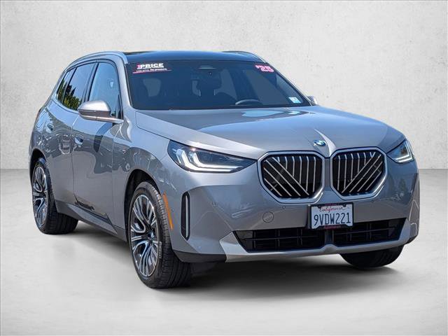 Used 2025 BMW X3 xDrive30i w/ Convenience Package AWD/4WD image 3