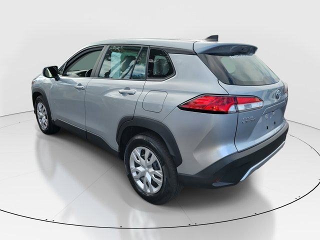 Used 2025 Toyota Corolla Cross L image 33
