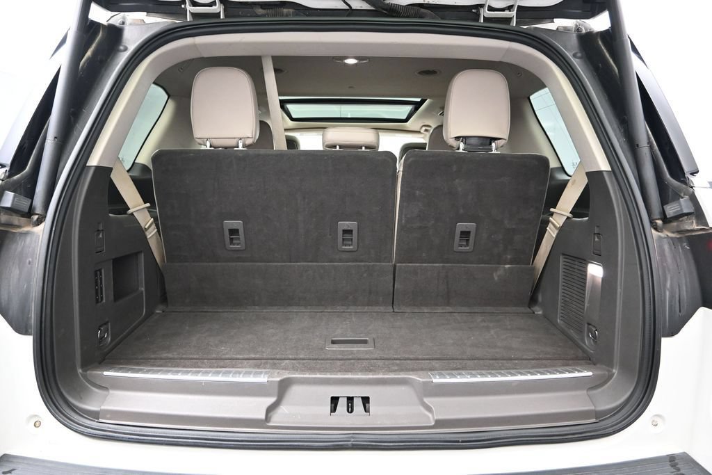 Used 2024 Lincoln Navigator Premiere AWD/4WD image 23