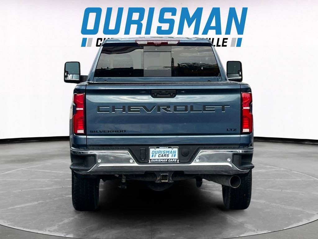 Used 2025 Chevrolet Silverado 2500 LTZ w/ LTZ Premium Package AWD/4WD image 5