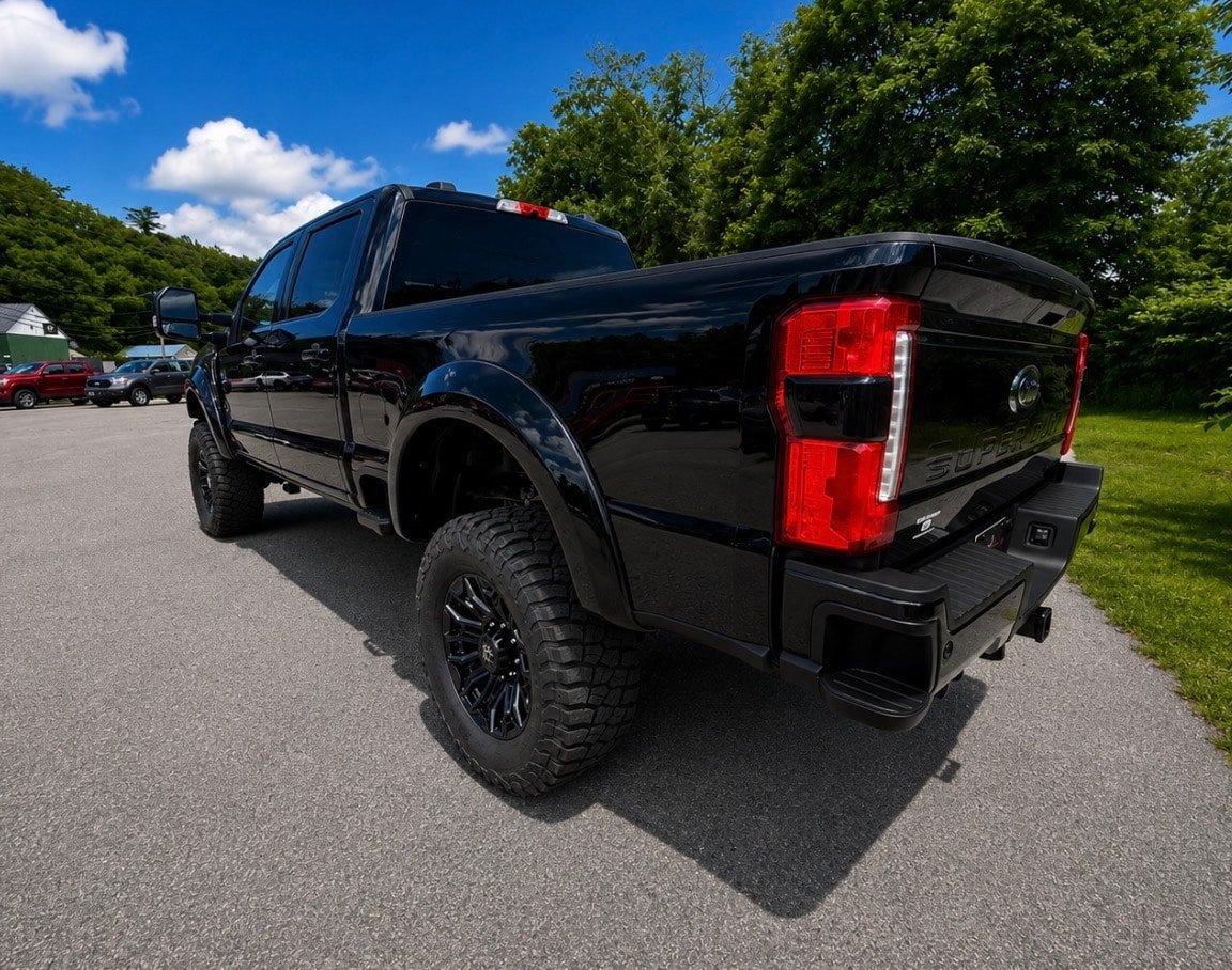 New 2026 Ford F250 XLT w/ XLT Premium Package AWD/4WD image 9