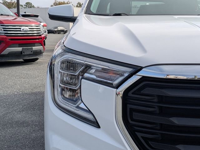 Used 2022 GMC Terrain SLE w/ Driver Convenience Package image 9