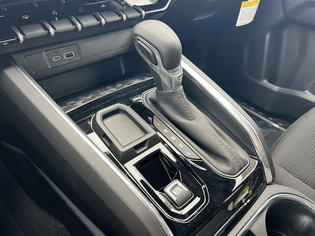 New 2026 GMC Canyon Elevation RWD image 21