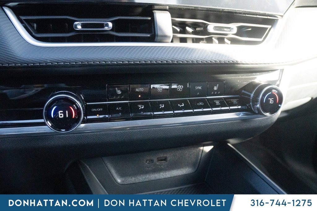 New 2027 Chevrolet Equinox LT w/ Convenience Package II FWD image 5