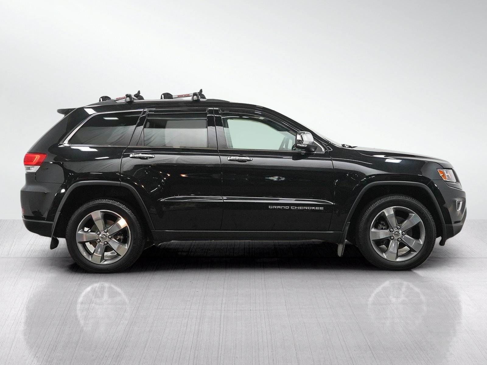 Used 2014 Jeep Grand Cherokee Limited w/ Trailer Tow Group IV AWD/4WD image 6